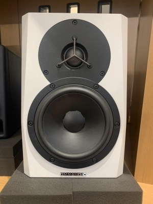 Dynaudio - LYD-5